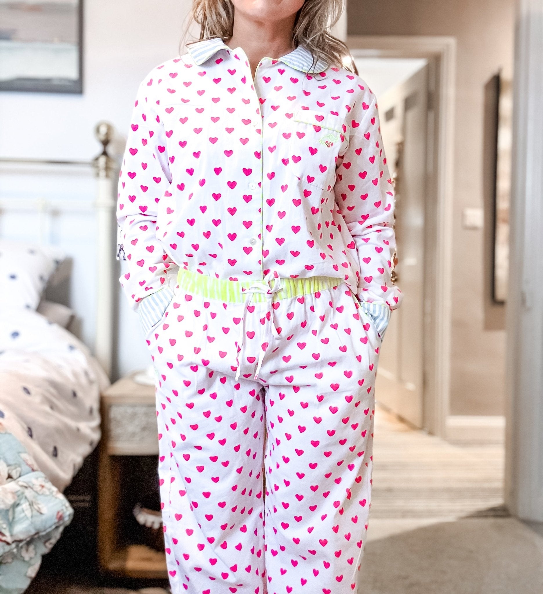 GOTS Organic Twill Pyjamas | Pink Hearts - Bombaby