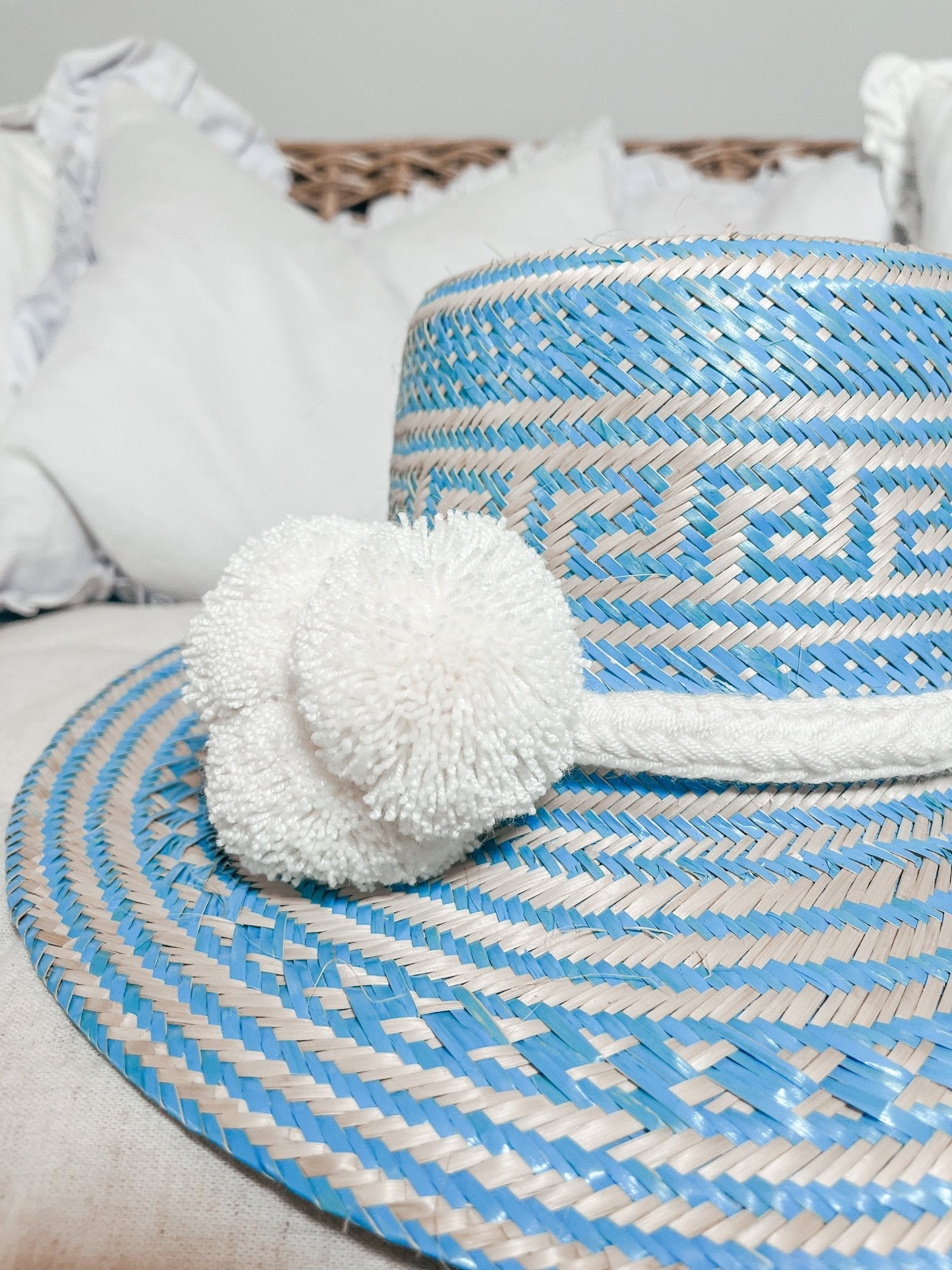 The Alice | Handmade Wayuu Pompom Hat - Bombaby