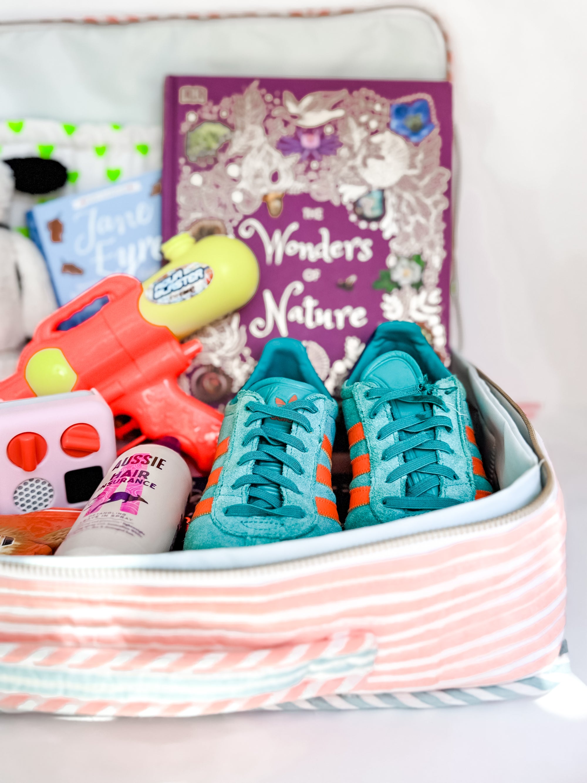 The Rebel Suitcase | Sunwashed Blue
