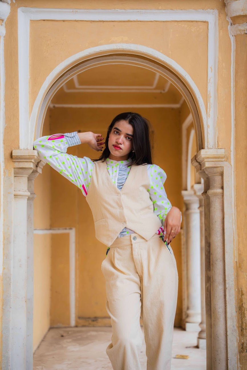 Cord Block Print Waistcoat | Pearl - Bombaby