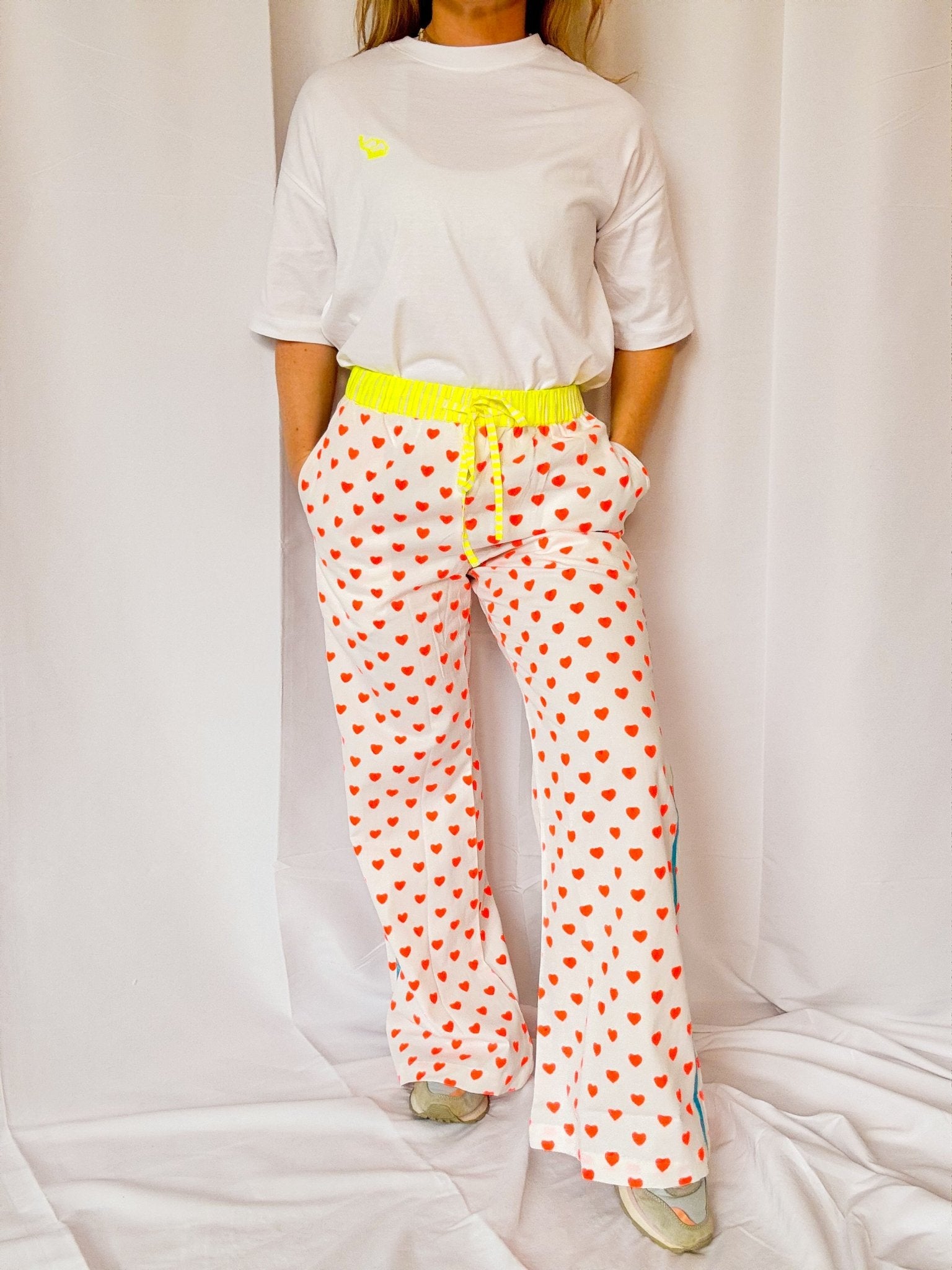 Customised Wide - Leg Pants | Neon Orange Hearts - Bombaby