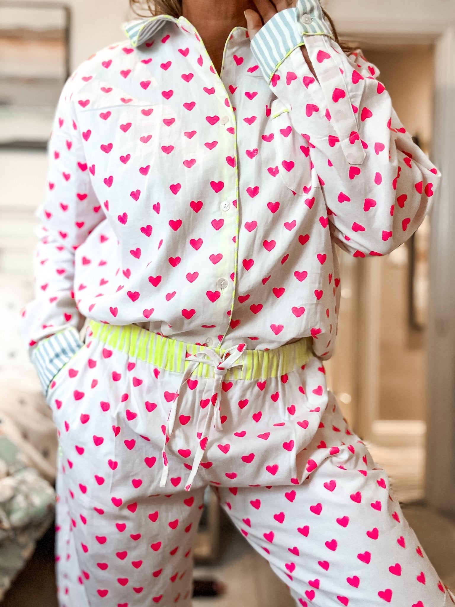 GOTS Organic Twill Pyjamas | Pink Hearts - Bombaby