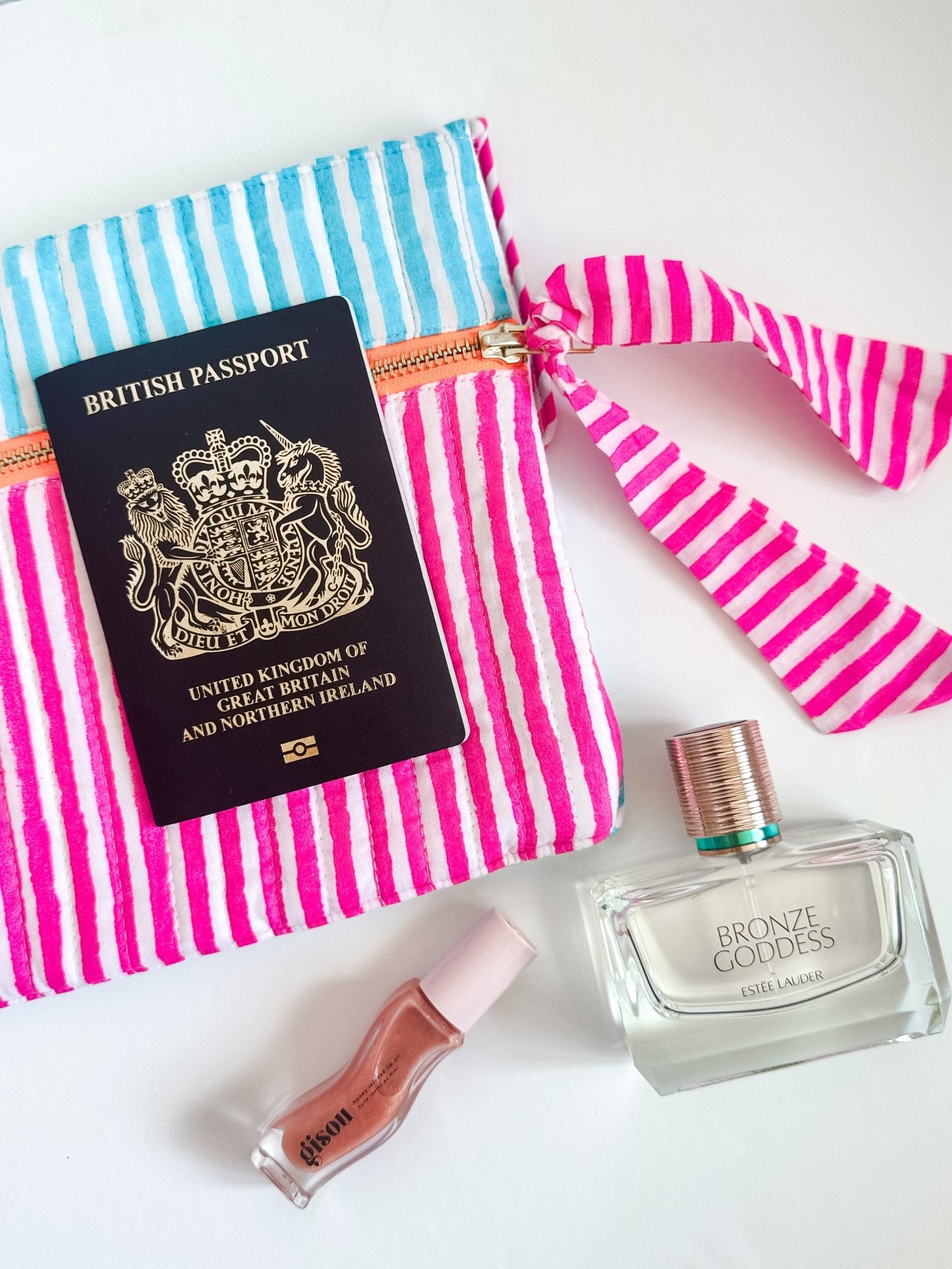 Jet Set Travel Wallet - Bombaby