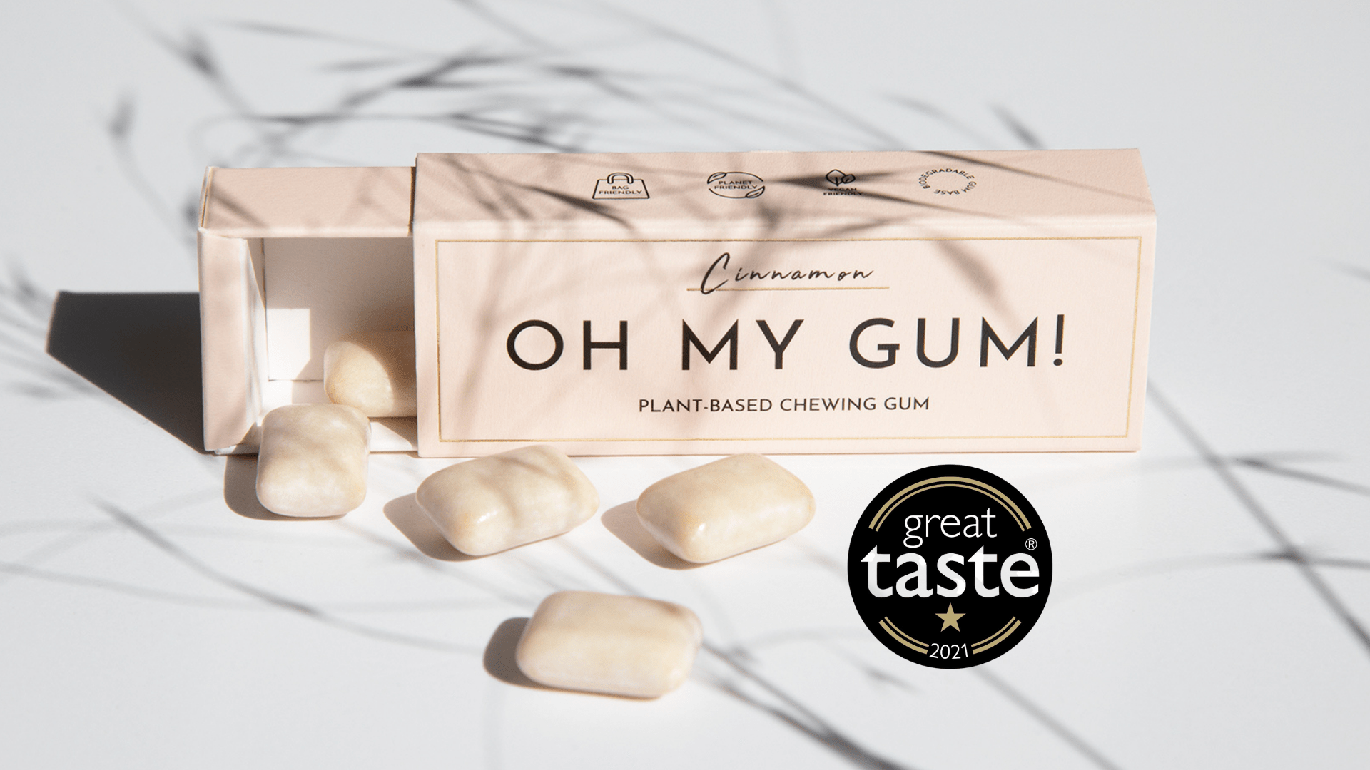 OH MY GUM! | Cinnamon Chewing Gum - Bombaby