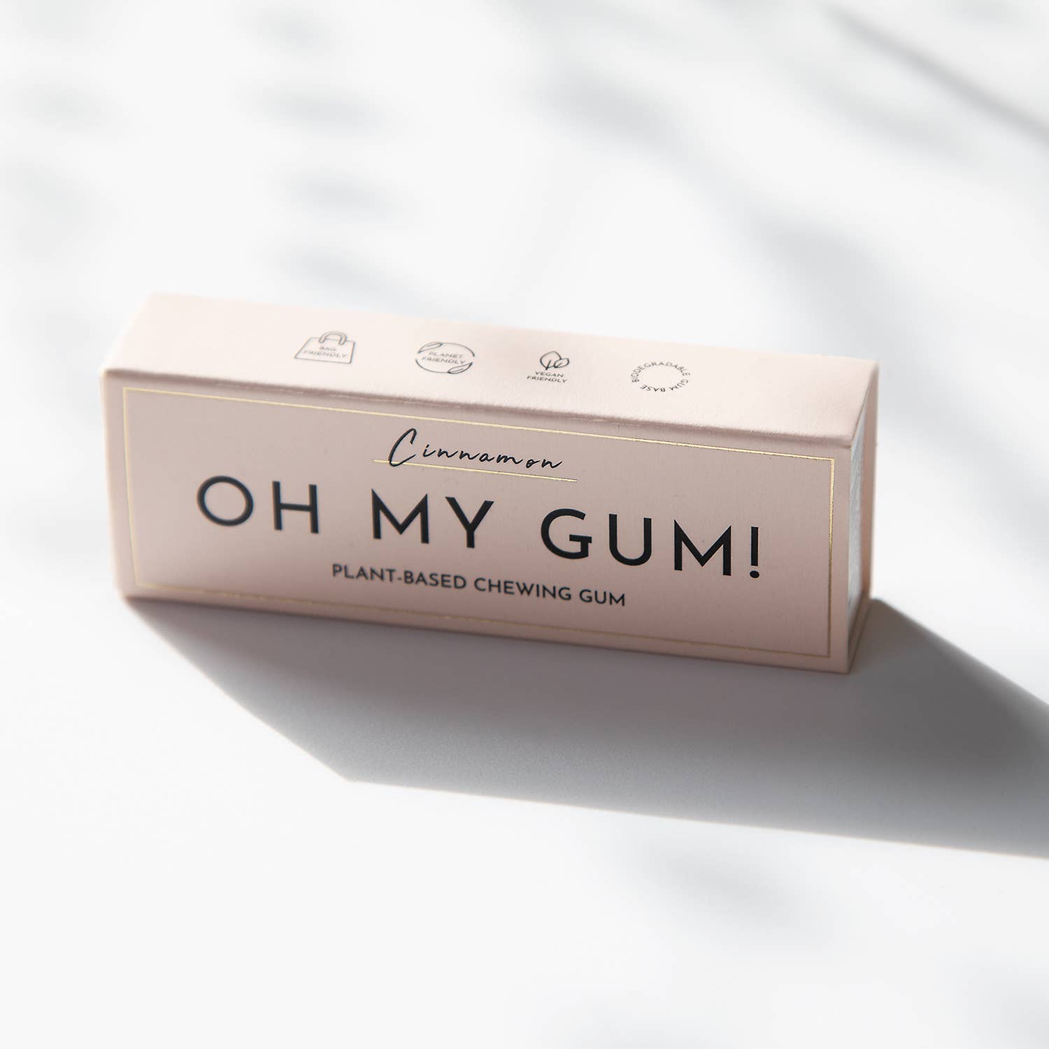 OH MY GUM! | Cinnamon Chewing Gum - Bombaby