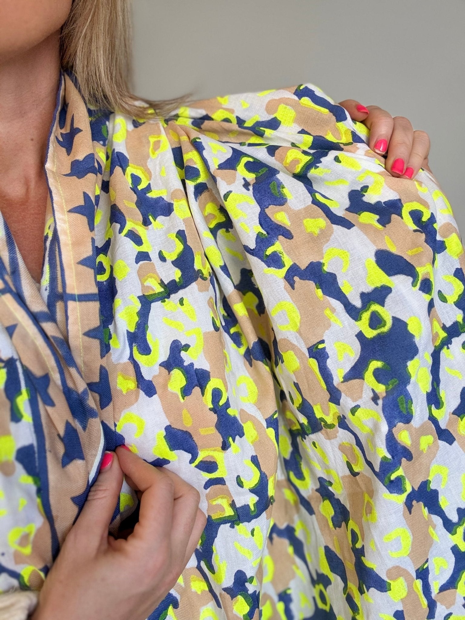 Oversized Handprinted Scarf | Neon Storm - Bombaby