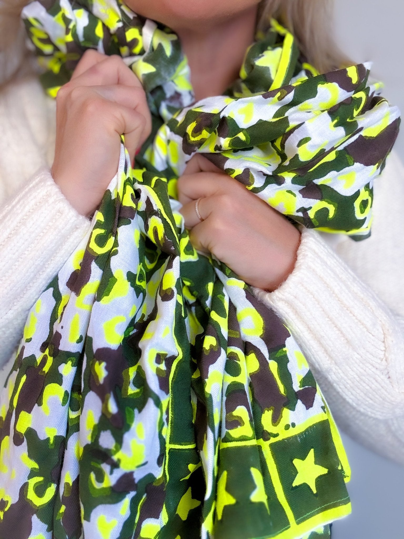 Oversized Handprinted Scarf | Rebel camo - Bombaby