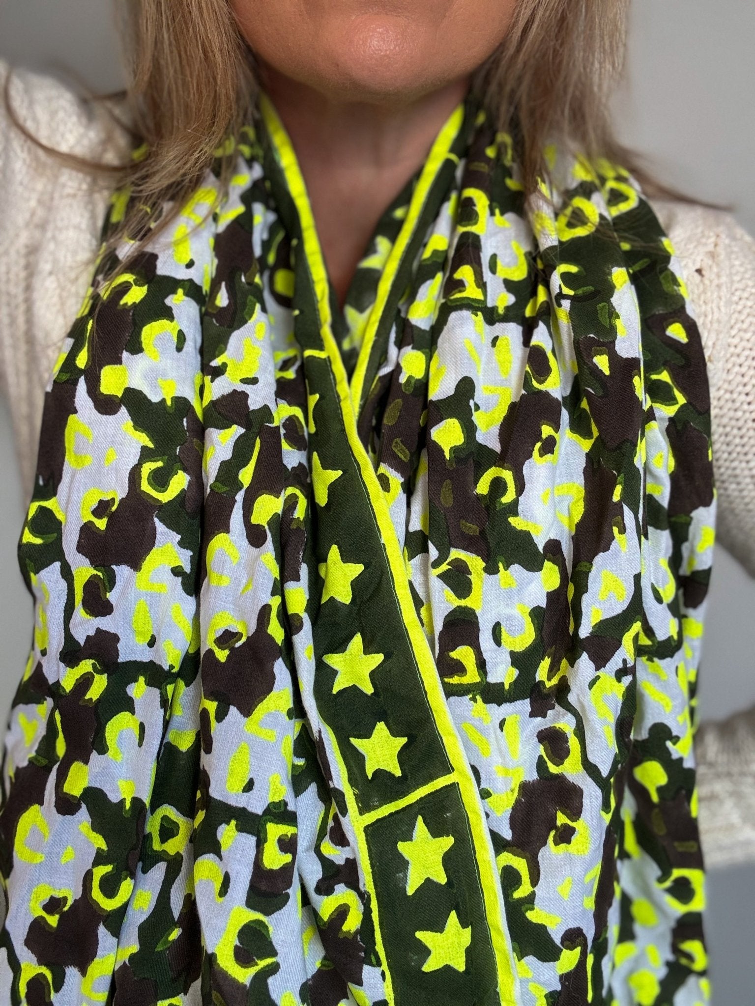 Oversized Handprinted Scarf | Rebel camo - Bombaby