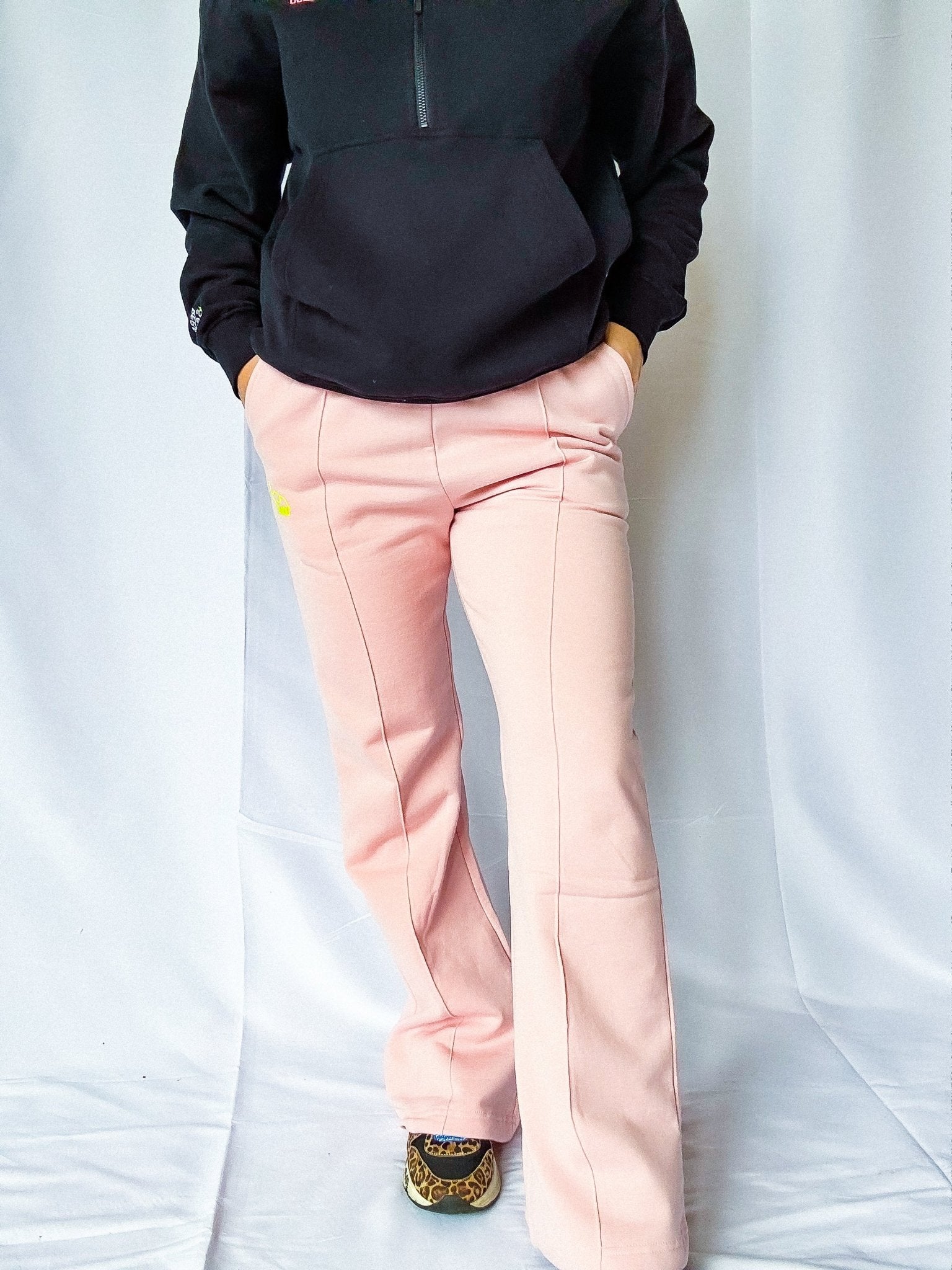 Rebel Sweatpants | Baby Pink PRE ORDER - Bombaby