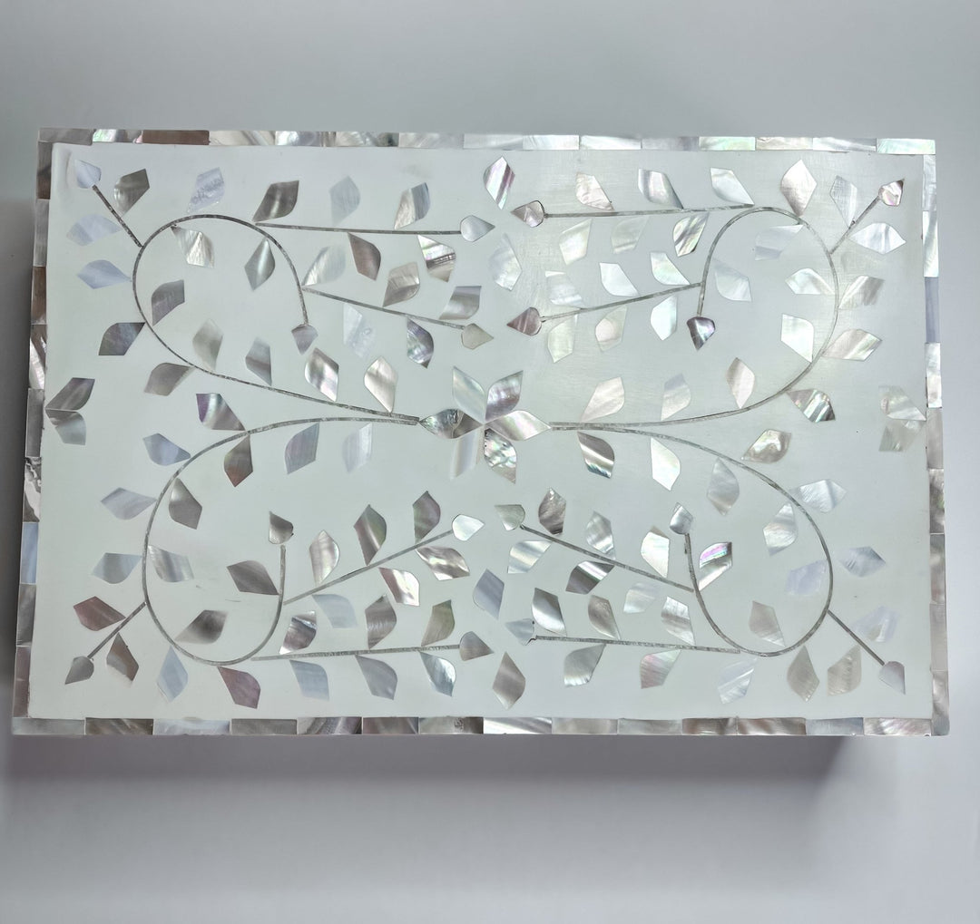Sandy Shores | Large Mother of Pearl Jewellery Box - Bombaby