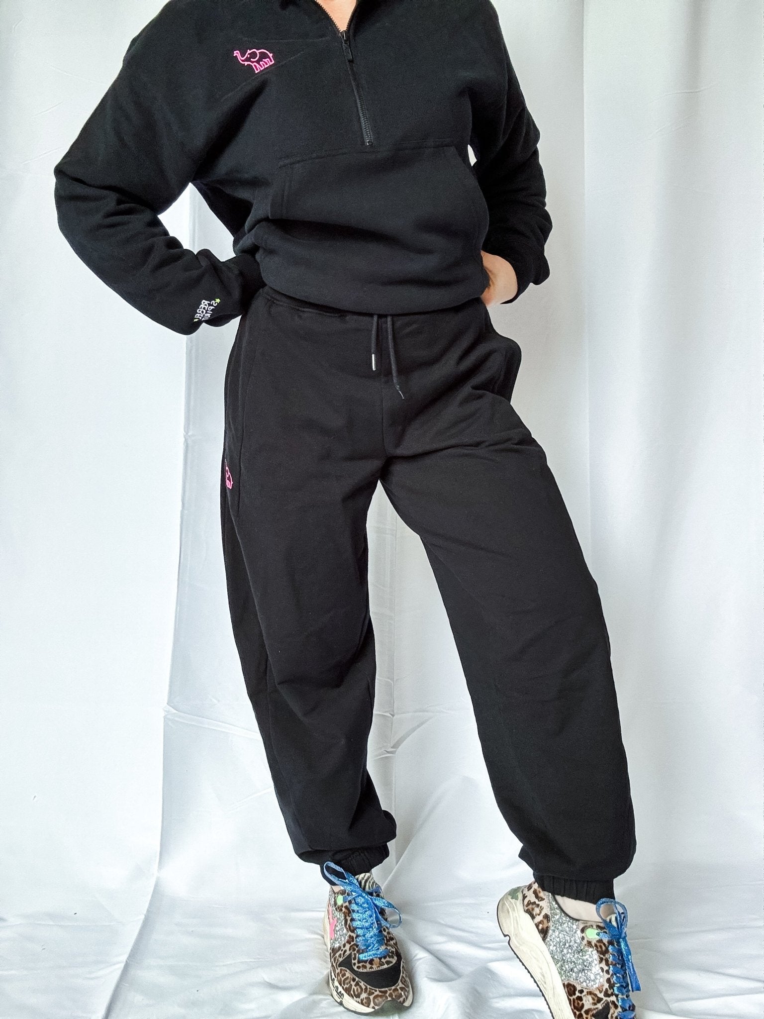 The Barrel Leg Rebel Joggers | Black PRE ORDER - Bombaby