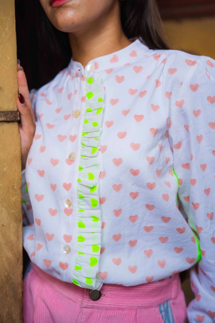 The OMG Shirt | Pink Hearts - Bombaby
