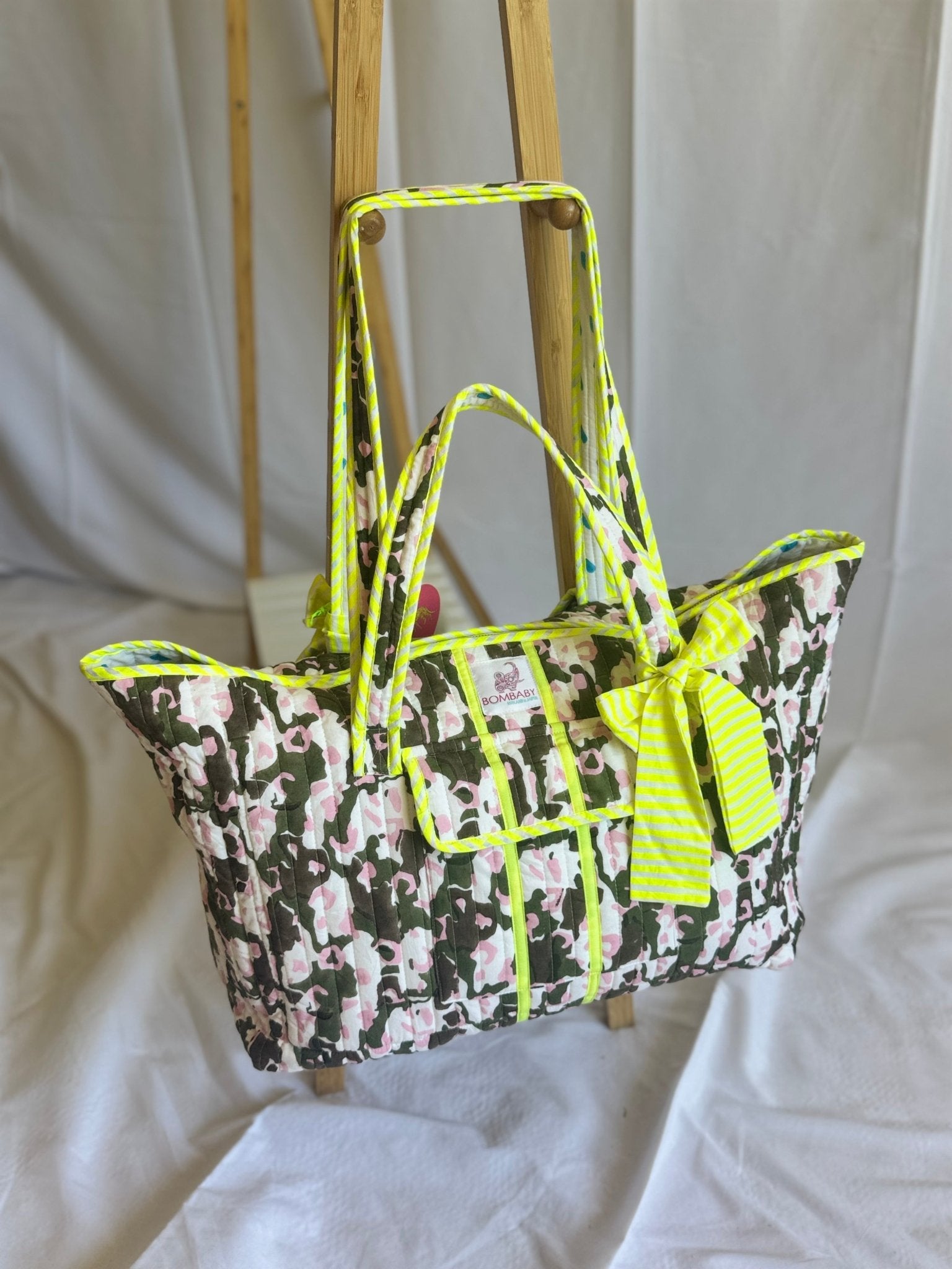 The Travel Tote | Baby Camo - Bombaby