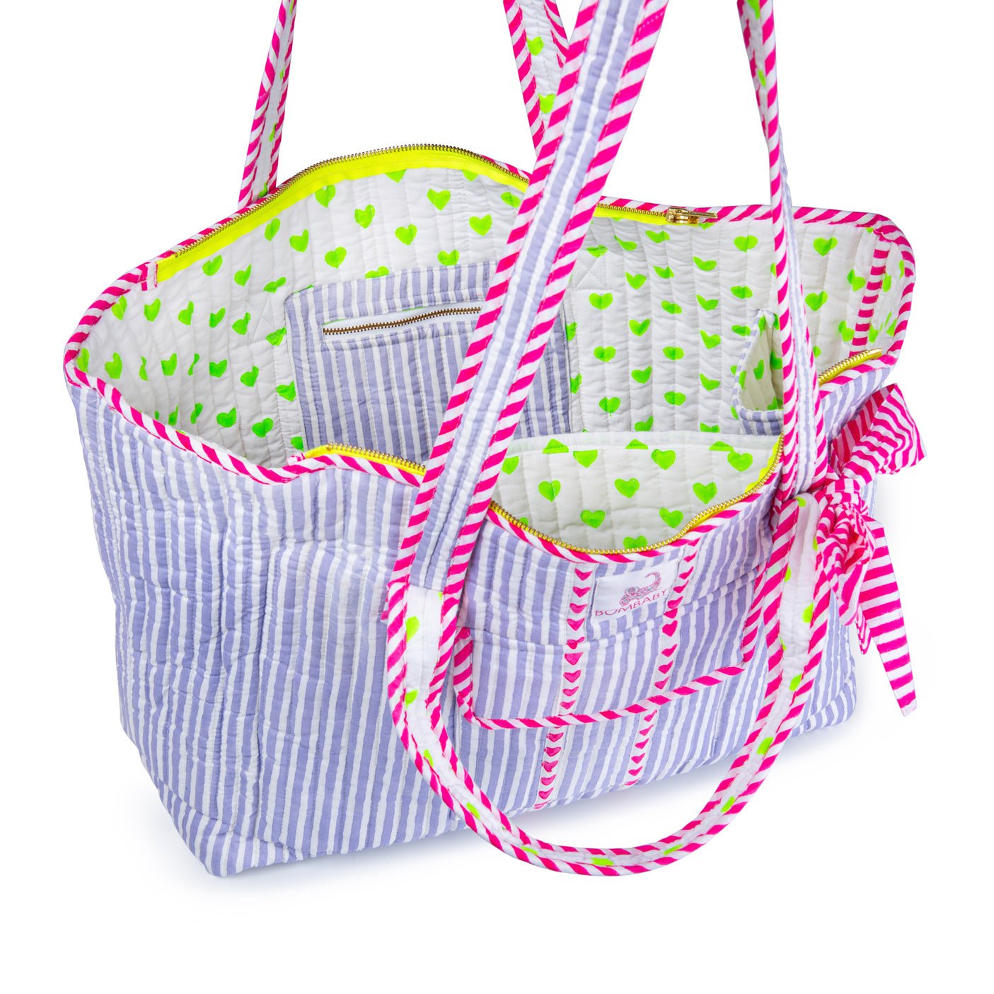 The Travel Tote | Love Hearts - Bombaby