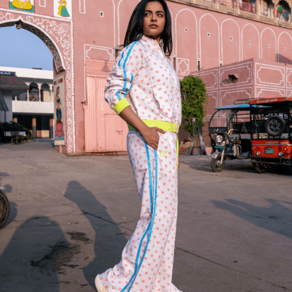 Twill Full - Zip Jacket | Rose Hearts PRE - ORDER - Bombaby