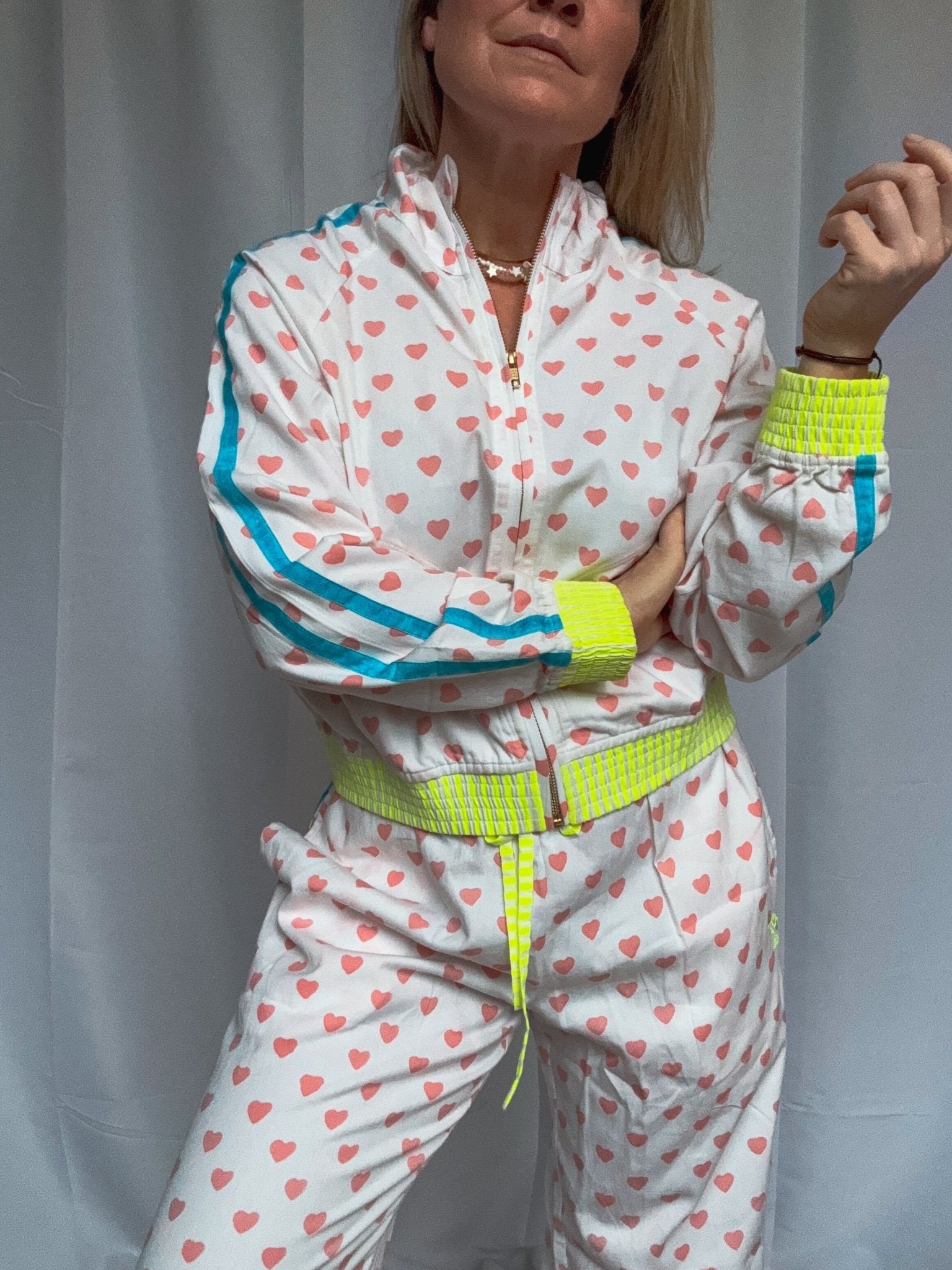 Twill Full - Zip Jacket | Rose Hearts - Bombaby