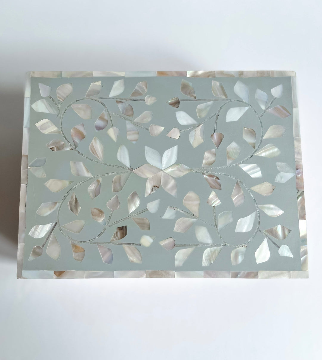 Dove Grey & Pink | Small Mother of Pearl Jewellery Box - Bombaby
