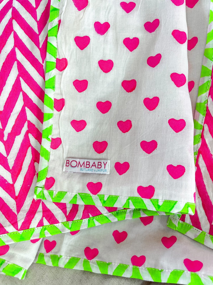 Handmade Block Print Blanket | Pink Hearts - Bombaby