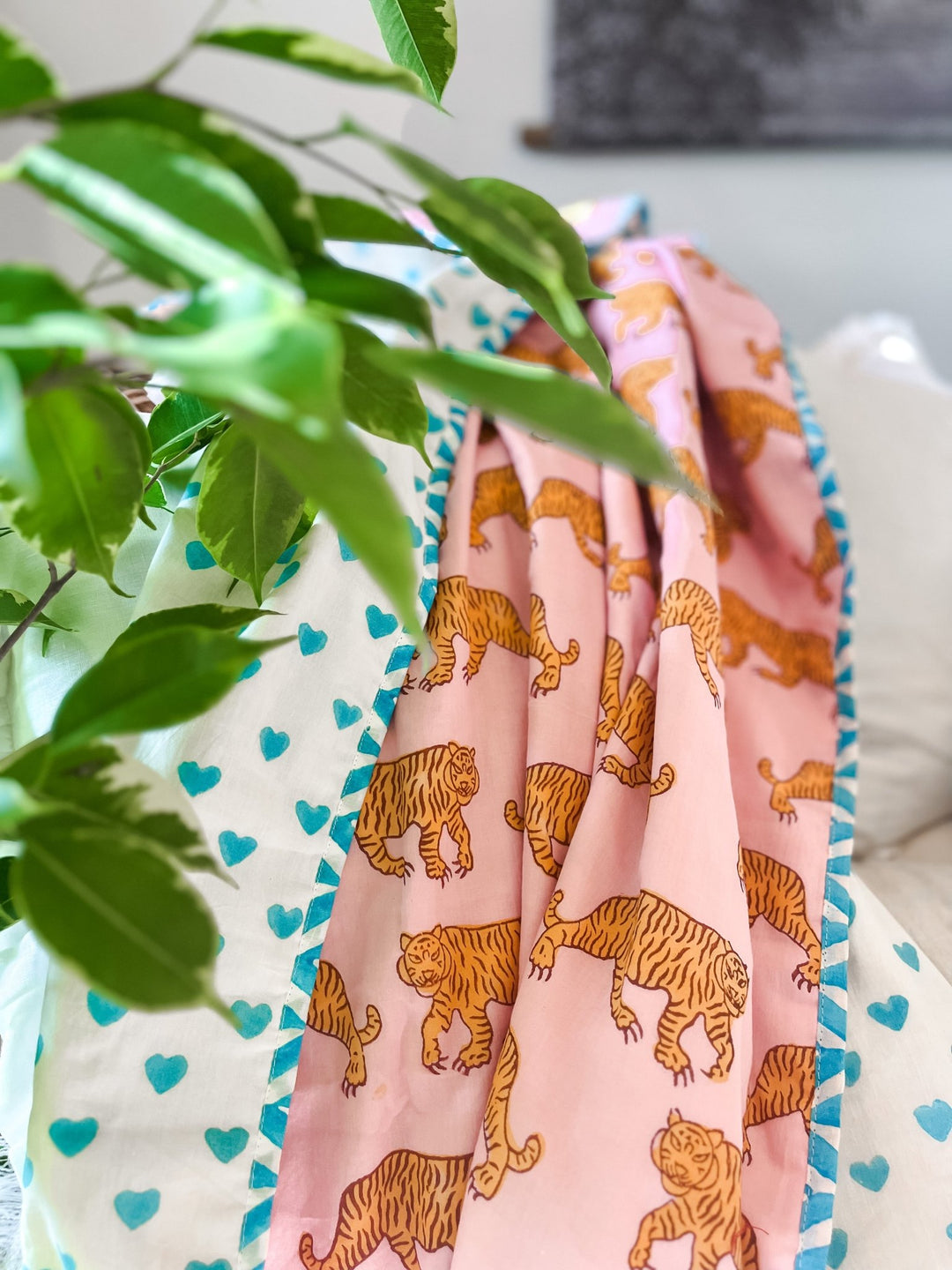 Handmade Block Print Blanket | Pink Tiger - Bombaby
