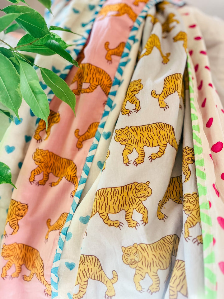 Handmade Block Print Blanket | Pink Tiger - Bombaby