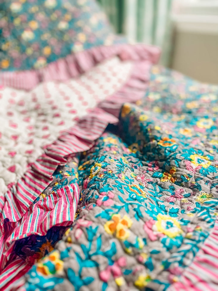 Handmade Block Print Scallop Bedspread | Lata Floral - Bombaby