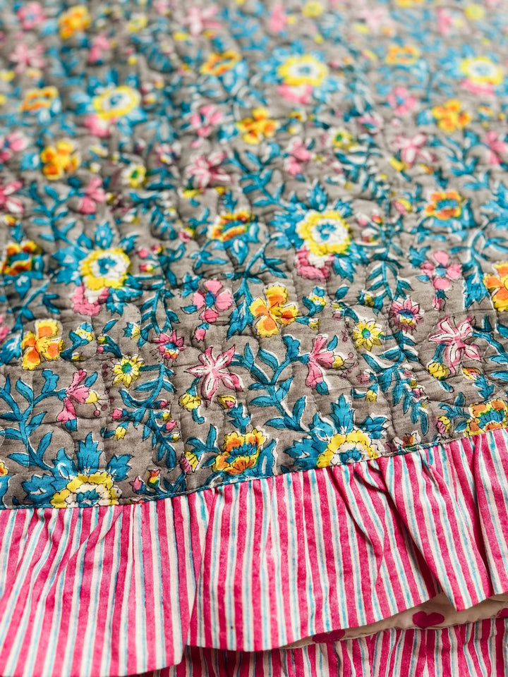 Handmade Block Print Scallop Bedspread | Lata Floral - Bombaby