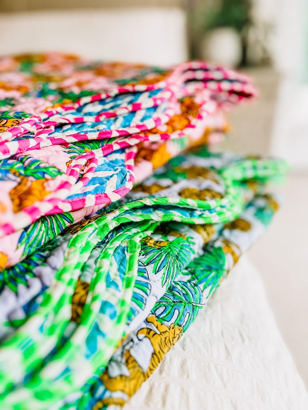 Handmade Block Print Scallop Bedspread | Pink Tiger - Bombaby