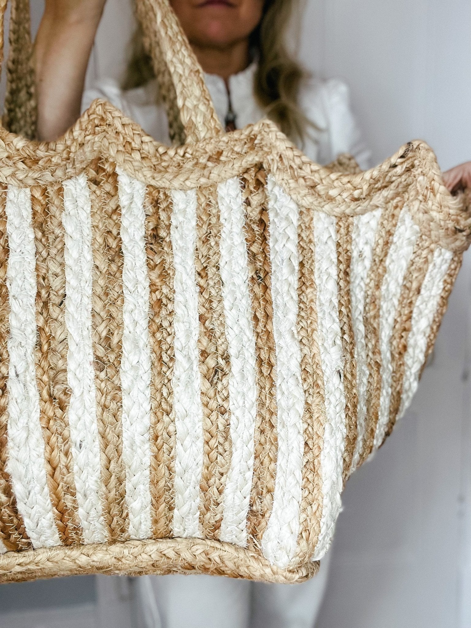 Handmade Jute Scallop Bag Boho Cream Basket Bombaby Bombaby