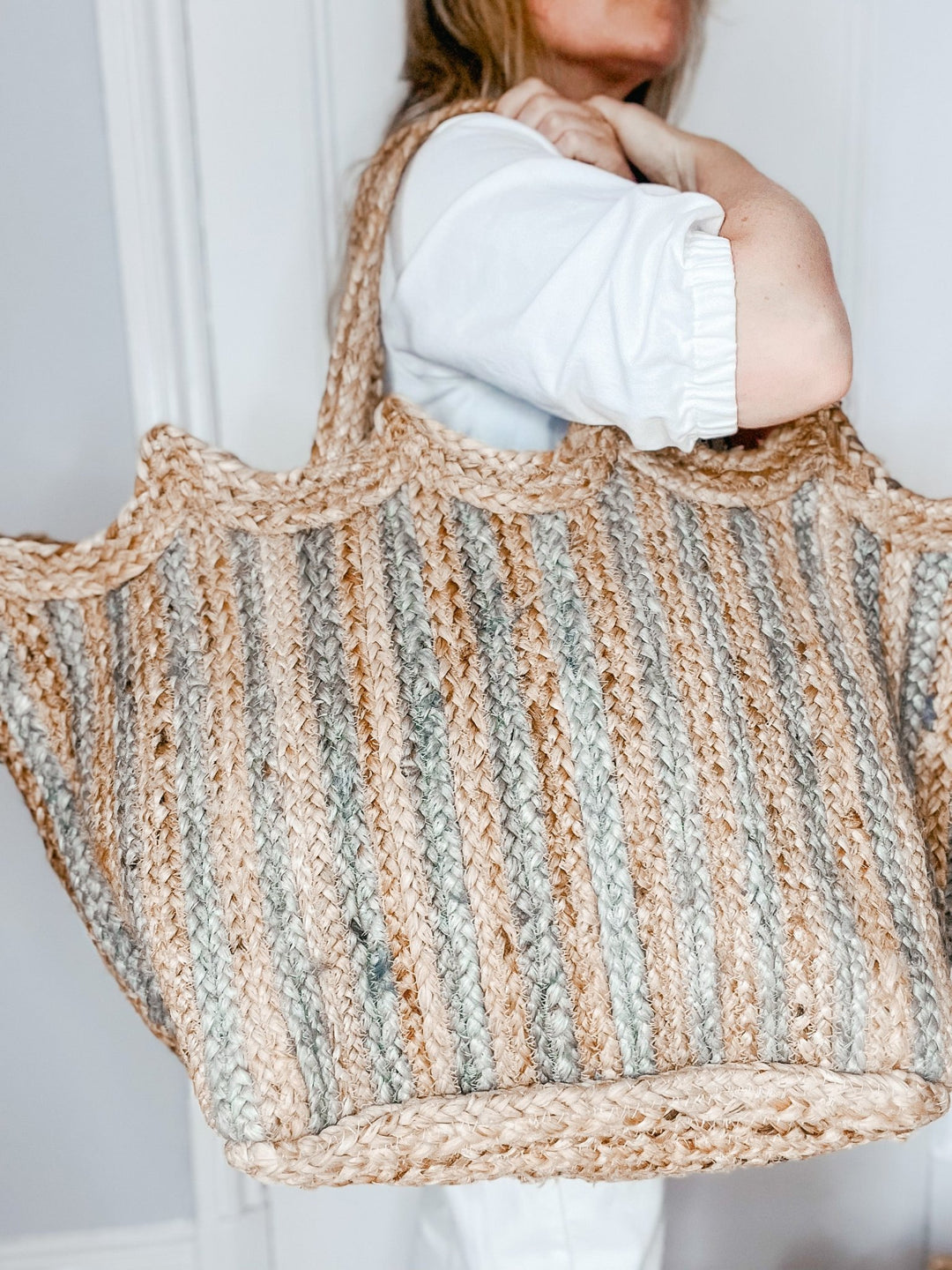 Handmade Jute Scallop Bag | Grey - Bombaby