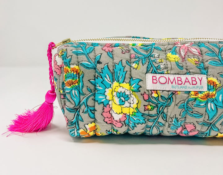 Handmade Quilted Pencil Case - Lata Floral - Bombaby