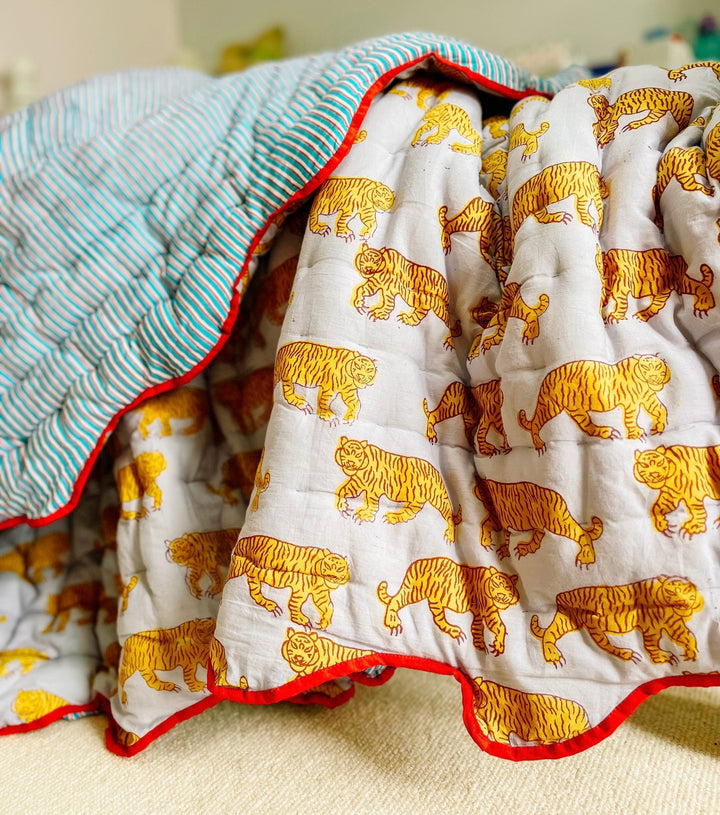 Handmade Scallop Standard Quilt | Blue Indian Tiger - Bombaby