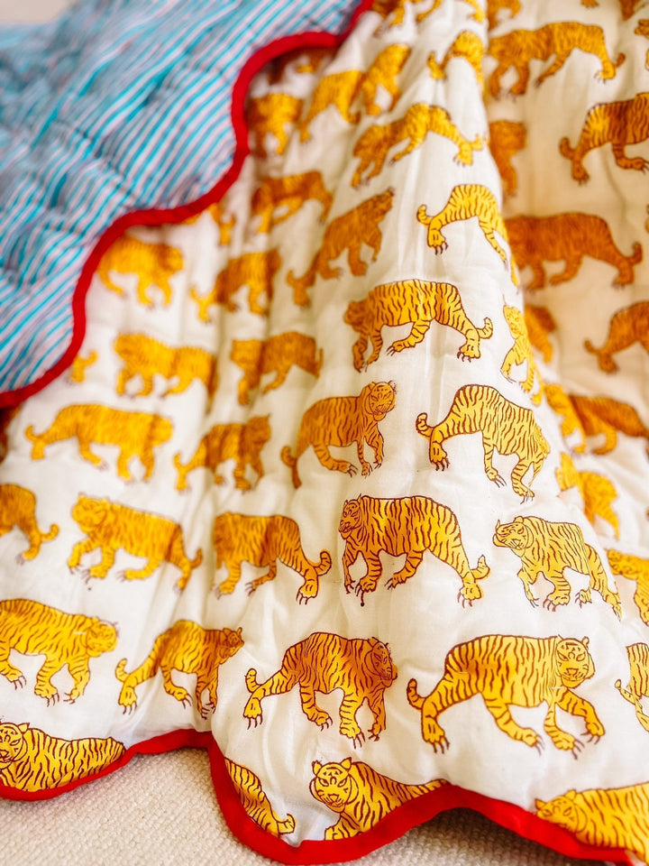 Handmade Scallop Standard Quilt | Indian Tiger | SECONDS - Bombaby
