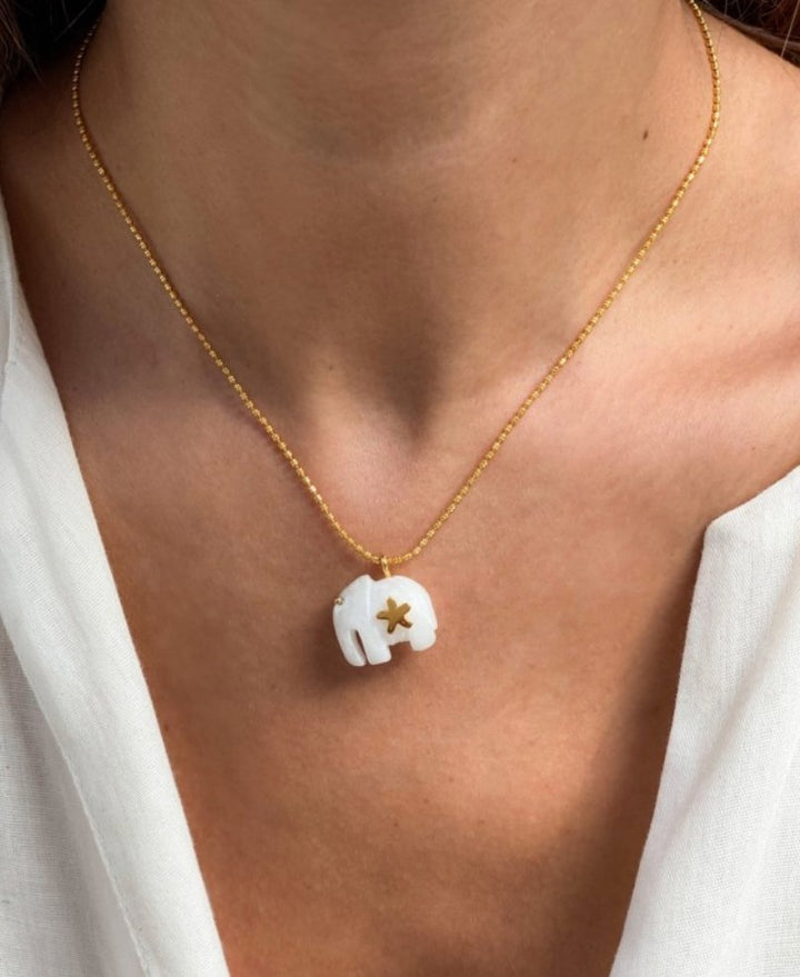 Hathi | White Agate Necklace - Bombaby