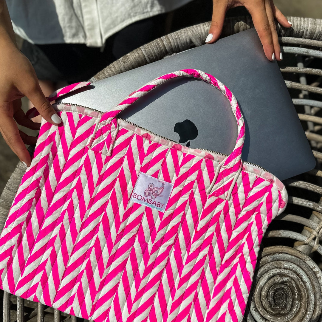 Quilted Laptop Bag | Neon Pink - Bombaby