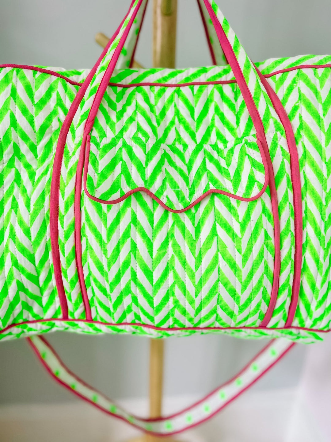 Quilted Large Weekend Bag - Neon Chevron - Bombaby