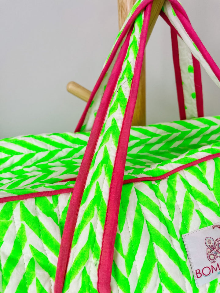 Quilted Large Weekend Bag - Neon Chevron - Bombaby