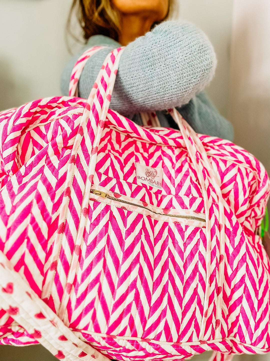 Quilted Large Weekend Bag - Pink Chevron - Bombaby