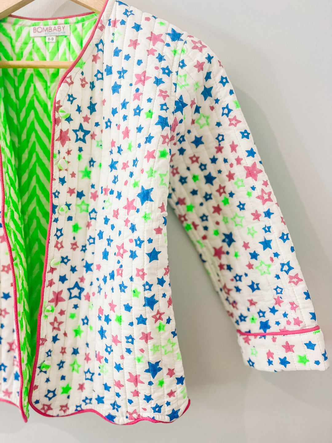 Quilted Scallop Jacket | Neon Stars - Bombaby